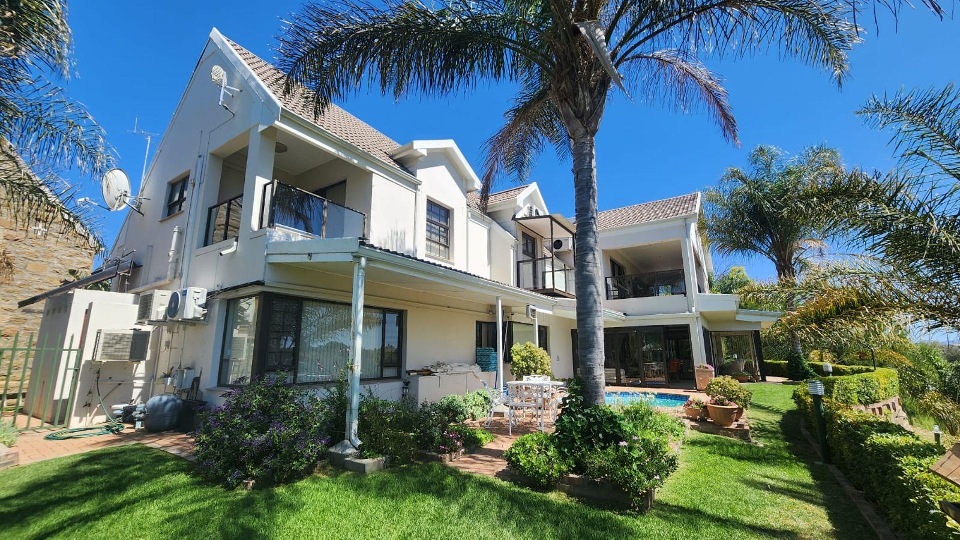 Klein Karoo Property Houses for sale in Klein Karoo