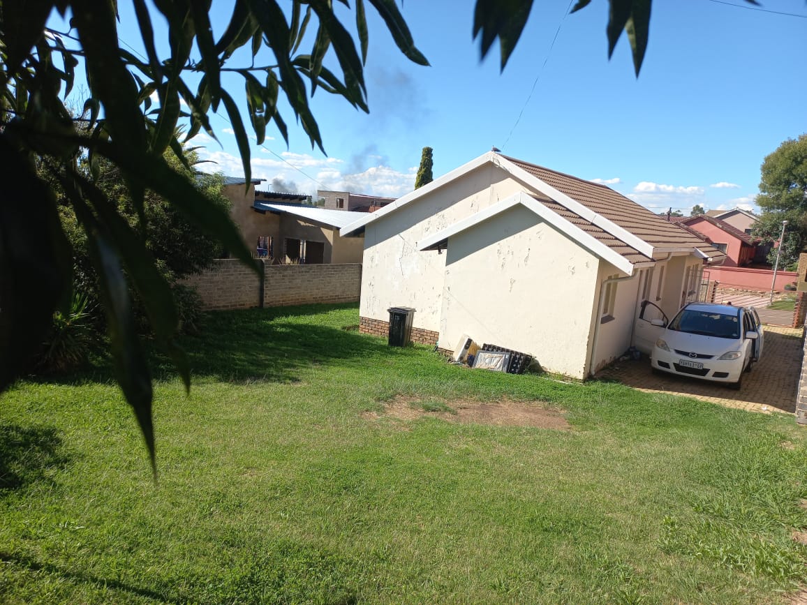 Zakariyya Park Property Houses for sale in Zakariyya Park