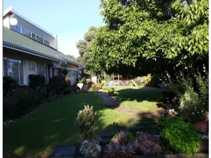 4 Bedroom House for sale in Leslie P24113703242