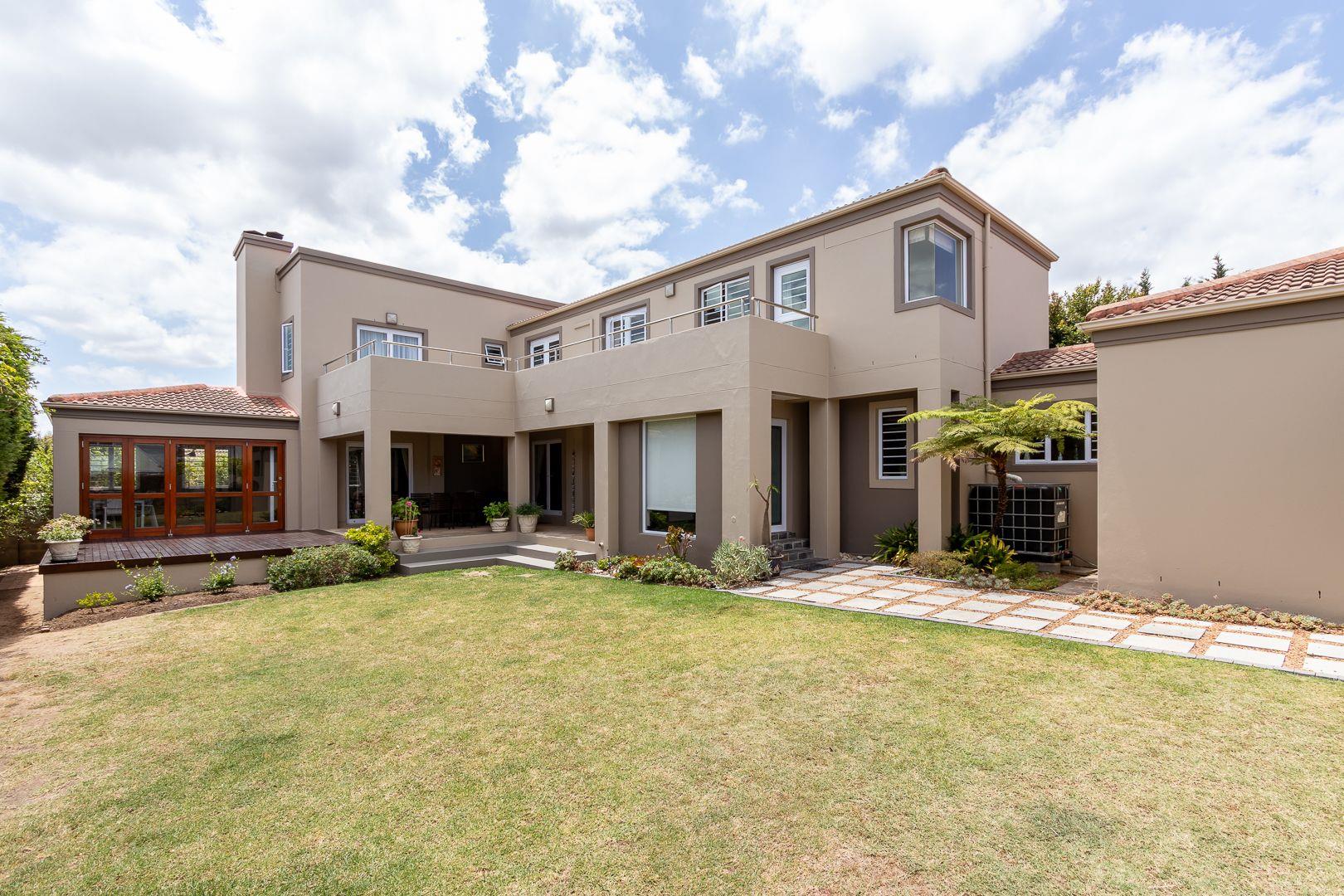 La Montagne, Somerset West Property Property and houses for sale in La Montagne, Somerset West