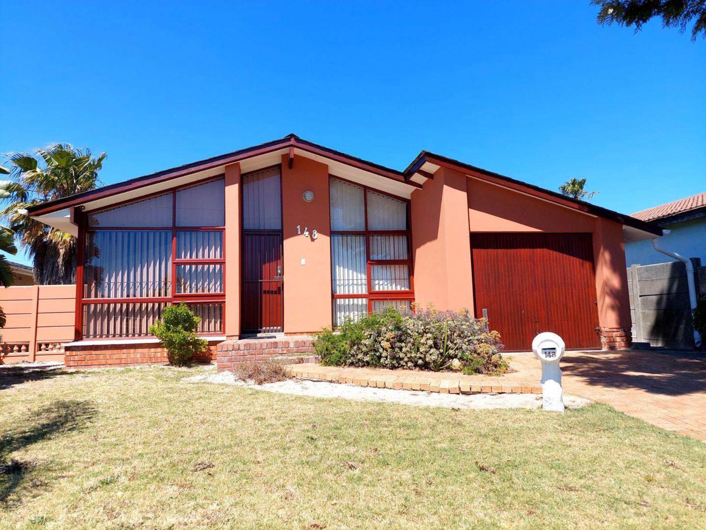 3 Bedroom House for sale in Townsend Estate P24113691924