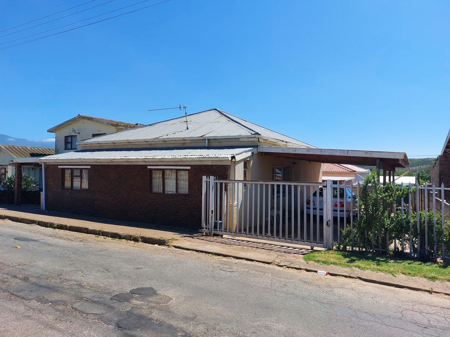 3 Bedroom House for sale in Riversdale P24113706135