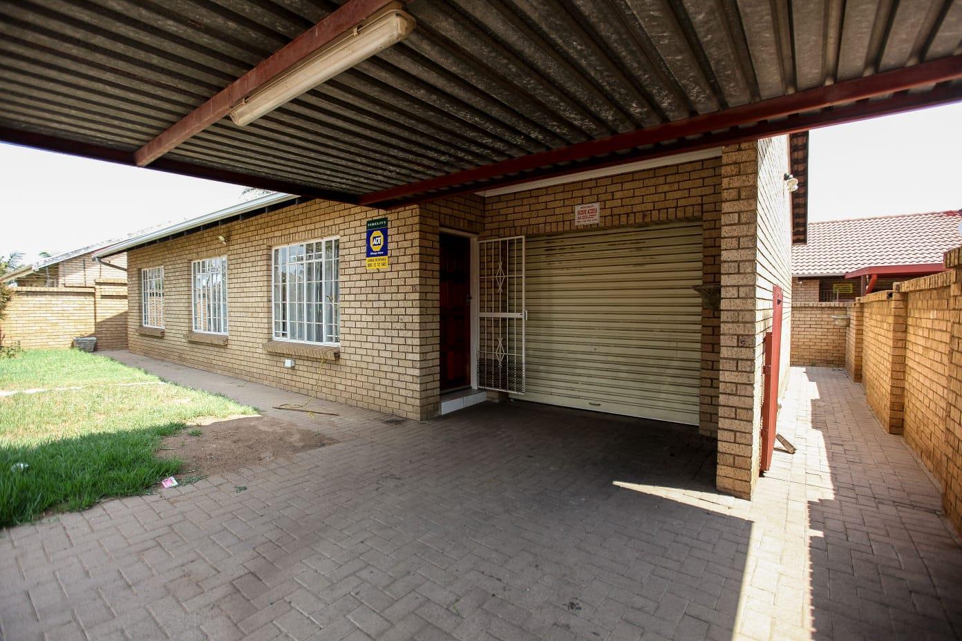 Emalahleni Property Houses for sale in Emalahleni