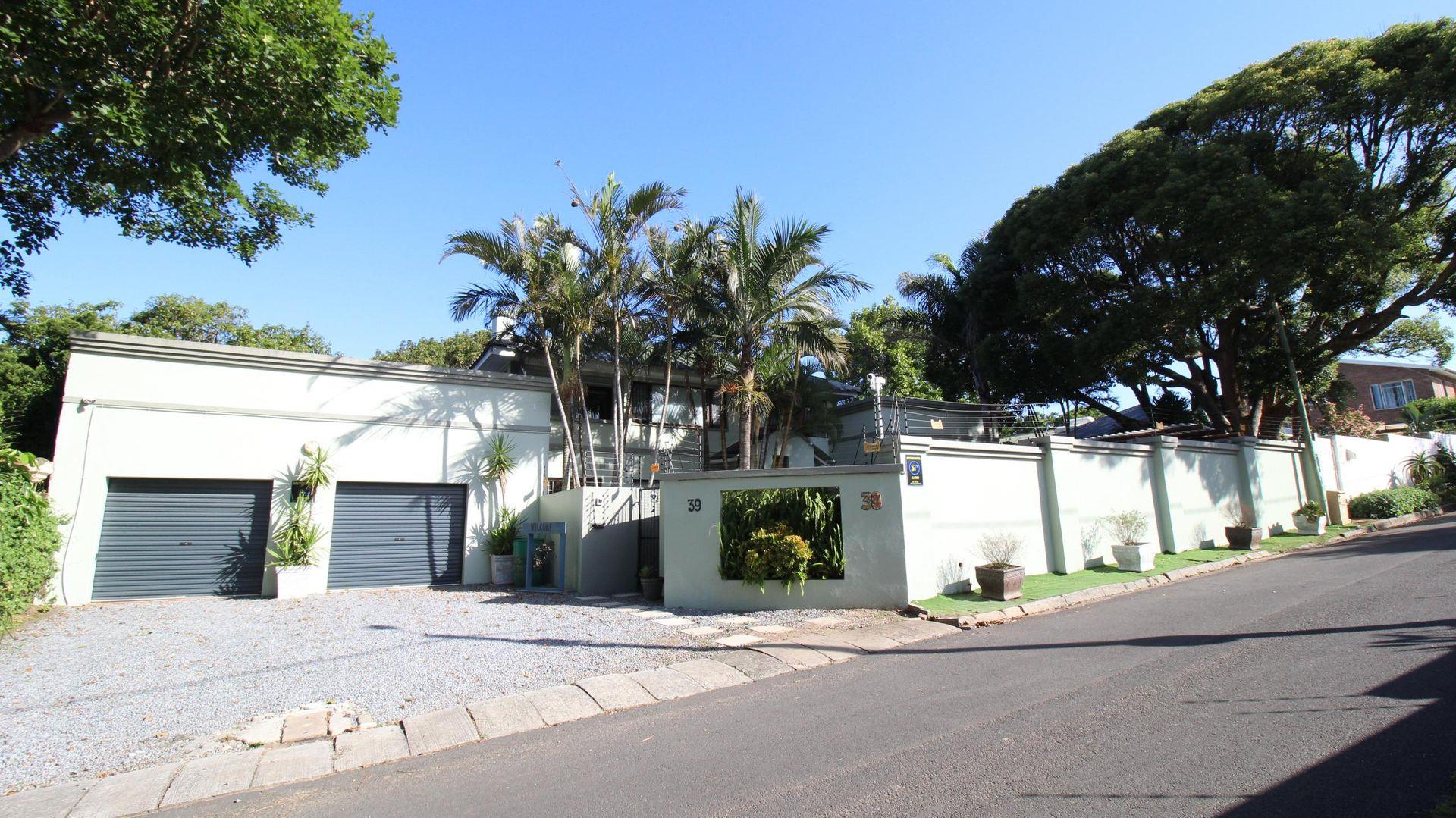 3 Bedroom House for sale in Bonza Bay P24113708978