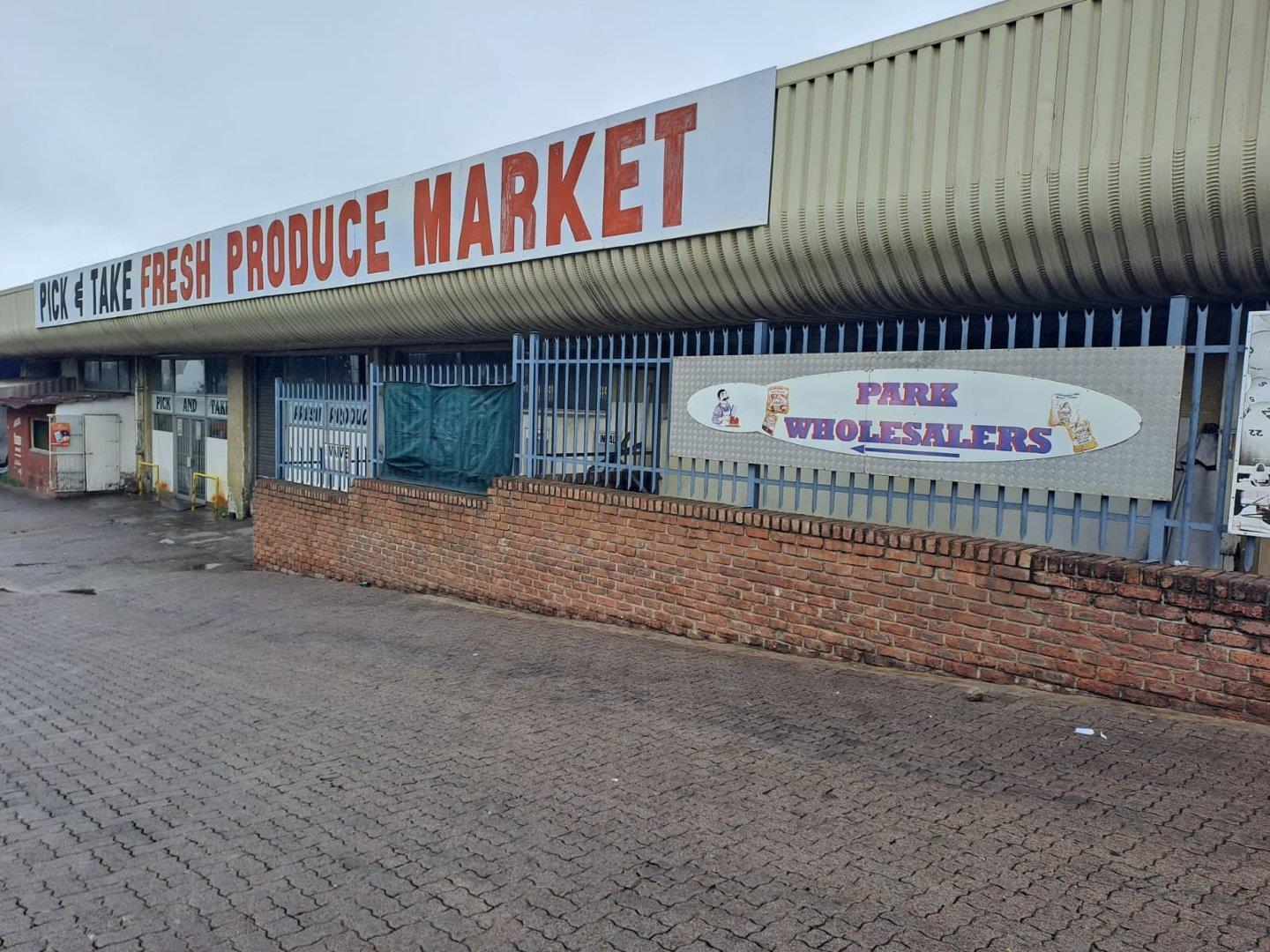 Commercial property to rent in White River Central P24114298731