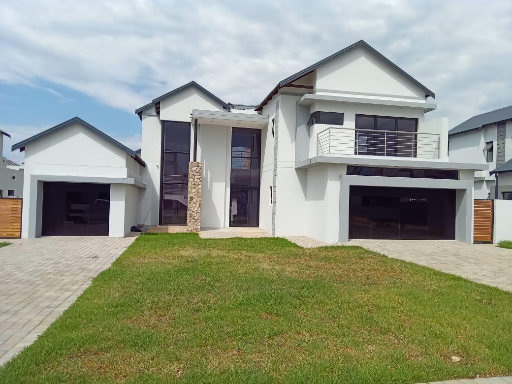 4 Bedroom House for sale in Six Fountains P24113710499