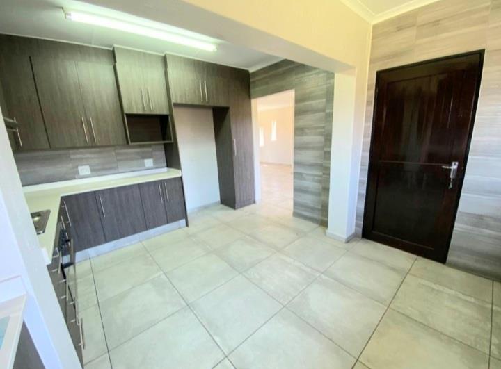 3 Bedroom House for sale in Ravenswood 17 Van Reenen Street P24