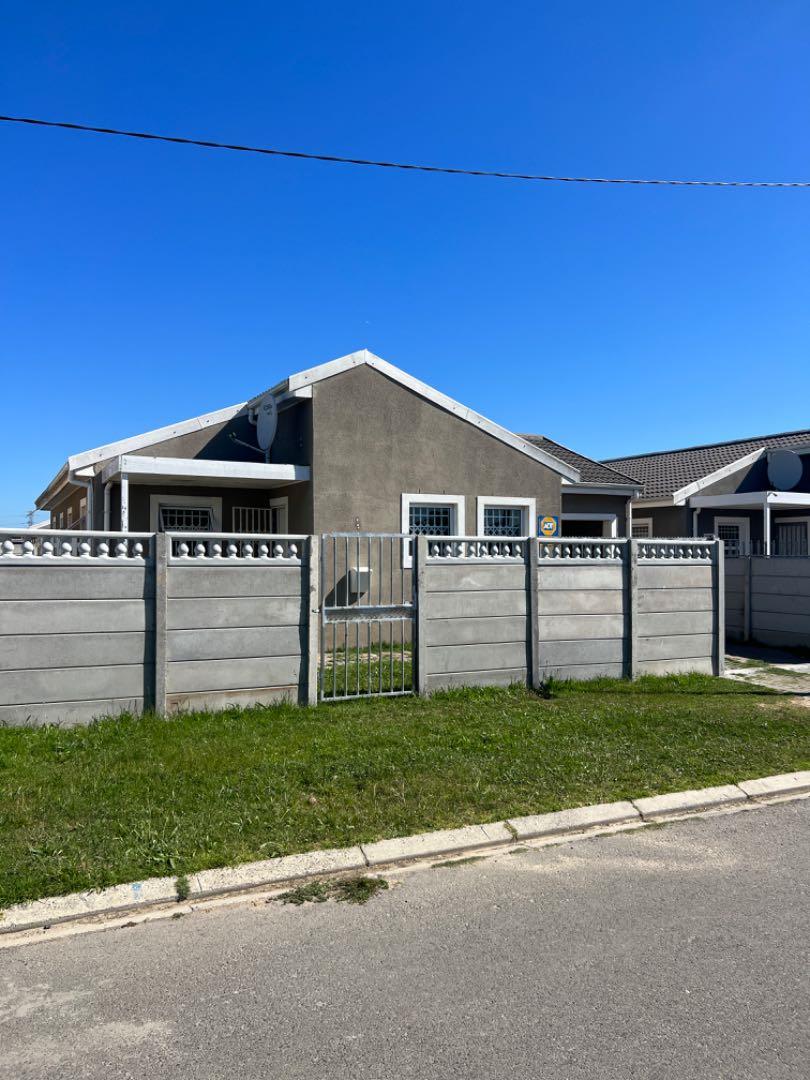 Stratford Green Property Property and houses for sale in Stratford Green