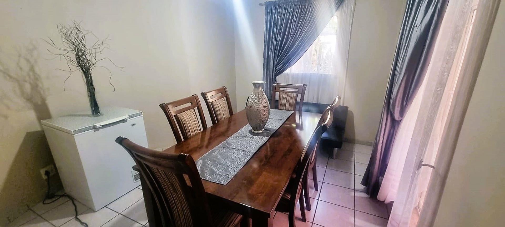 4 Bedroom House for sale in Vanderbijlpark SE 6 P24113712821