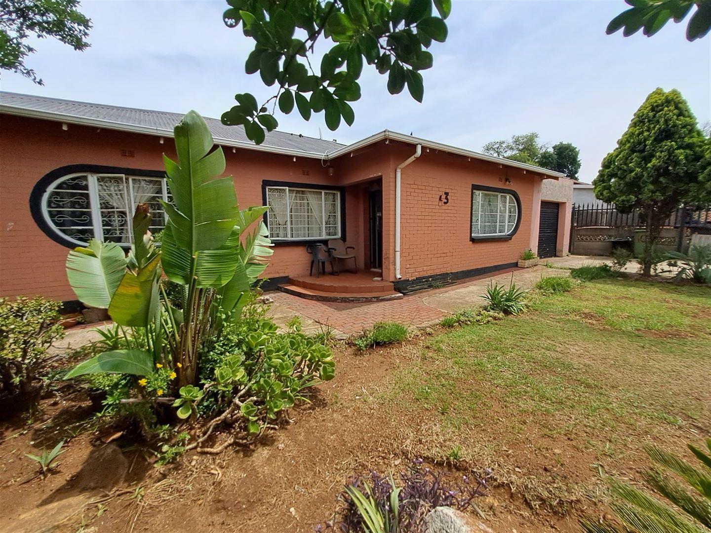 Florentia Property Property and houses for sale in Florentia