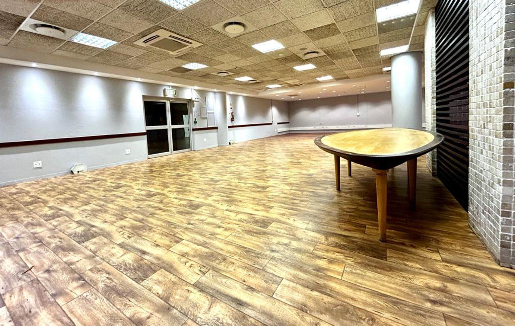 Commercial property to rent in Esterville 1b Breda Street P24113713596