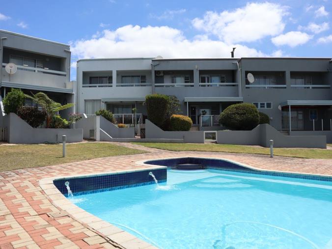 3 Bedroom Townhouse for Sale in Wavecrest