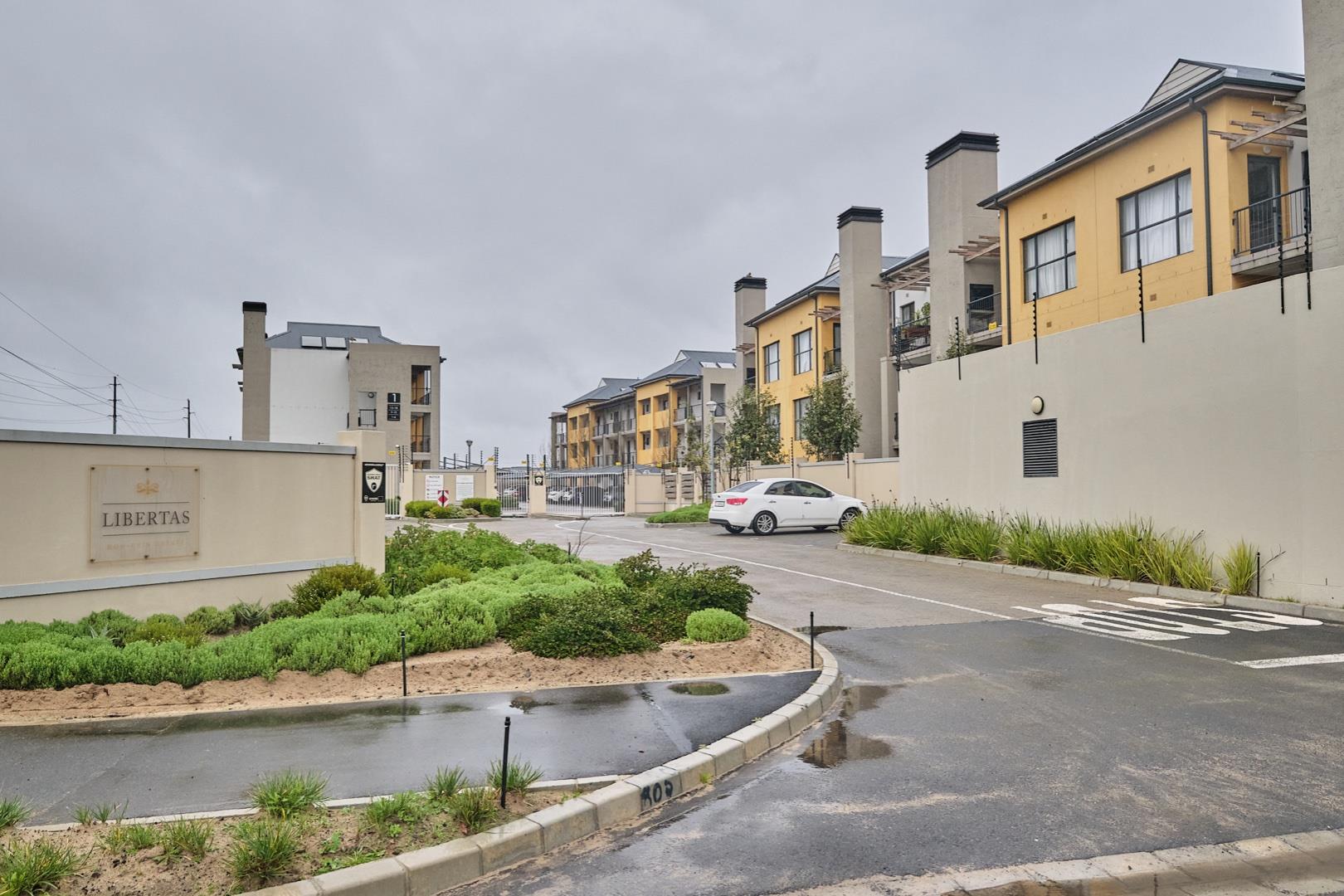 2 Bedroom Apartment / flat for sale in Buh Rein Estate 61 Libertas