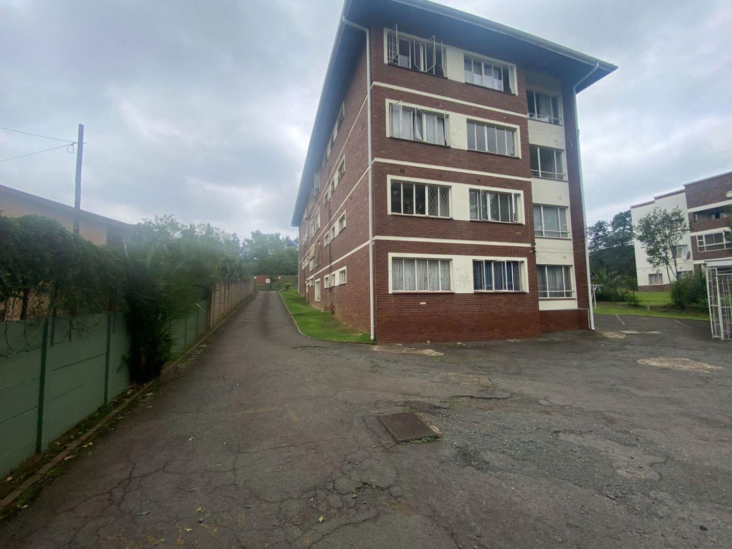 1 Bedroom Apartment / flat for sale in Pelham P24113721944