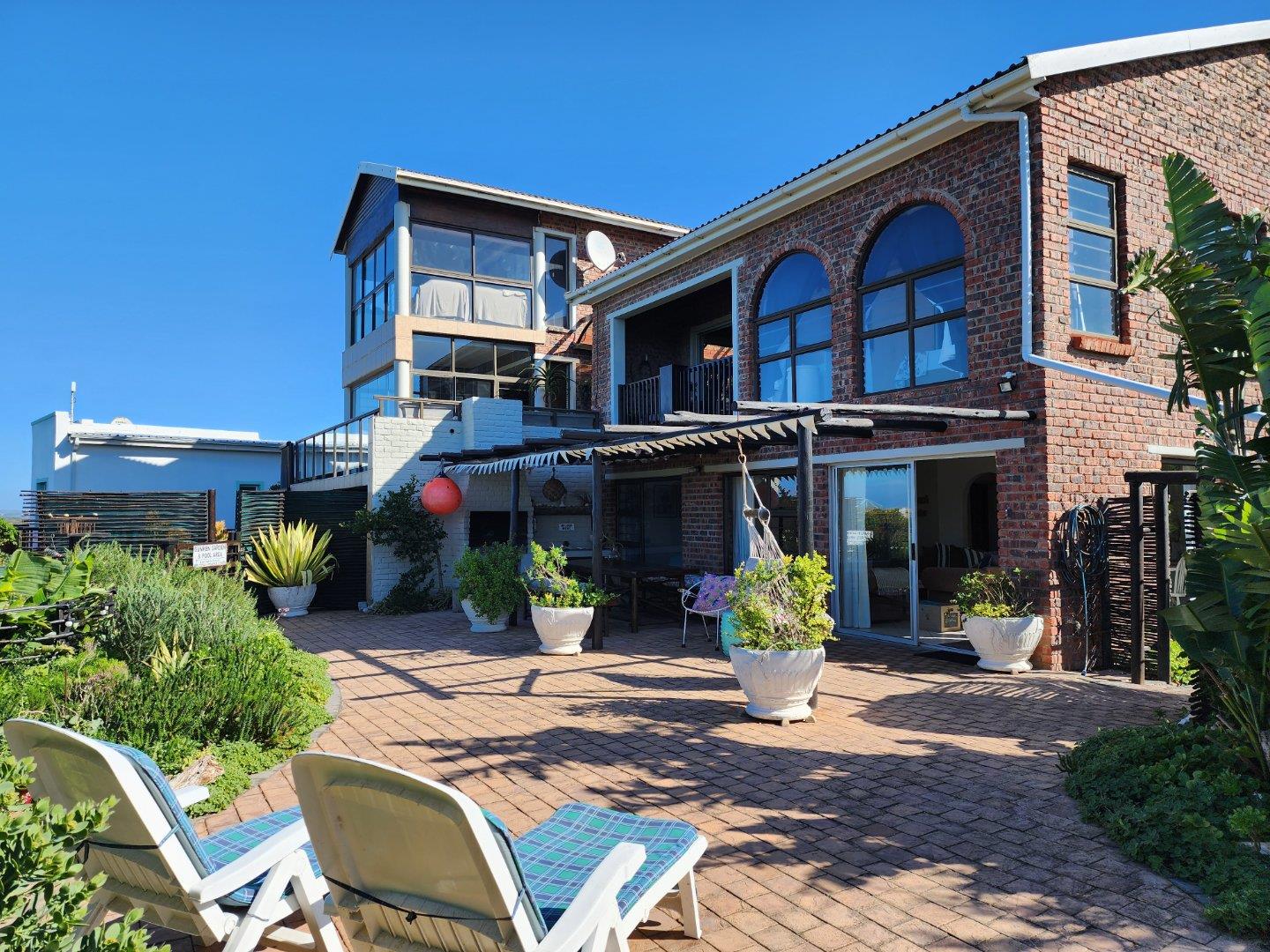 Paradise Beach, Jeffreys Bay Property Property and houses for sale in