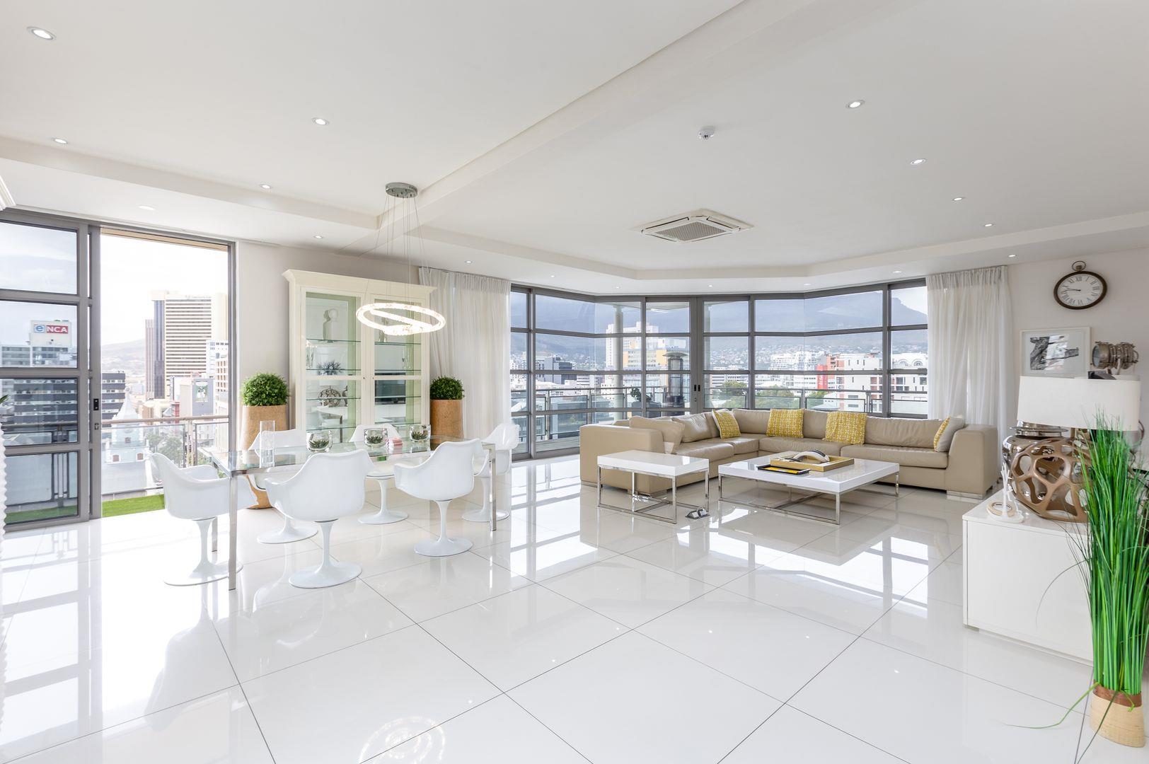 2 Bedroom Apartment / flat for sale in De Waterkant P24113722368