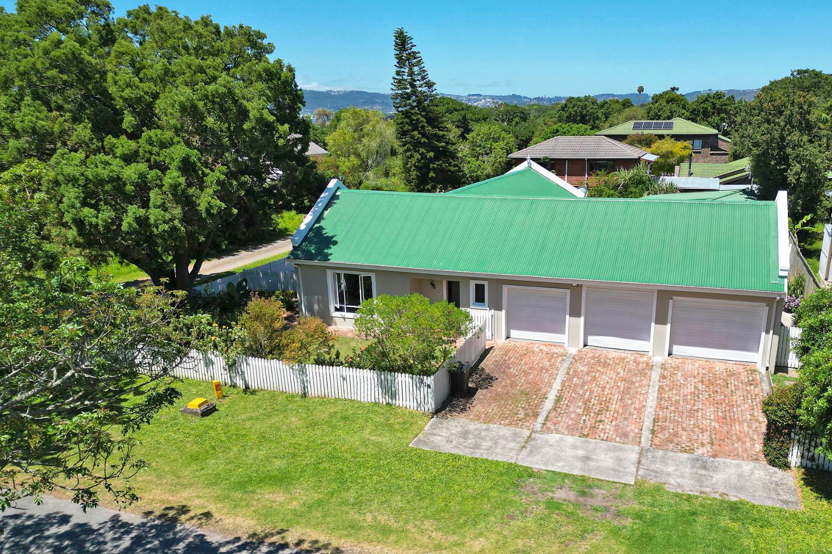 Brenton On Lake Property Property and houses for sale in Brenton On