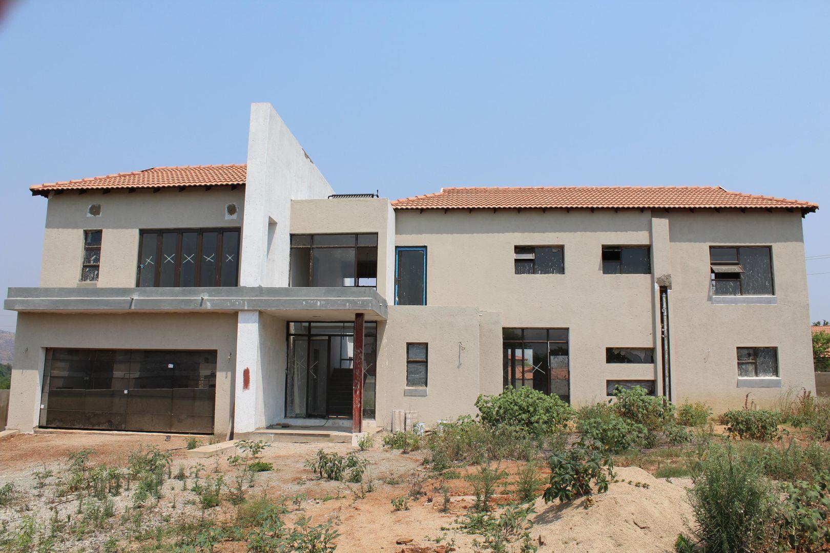 3 Bedroom House for sale in Birdwood Estate P24112444300