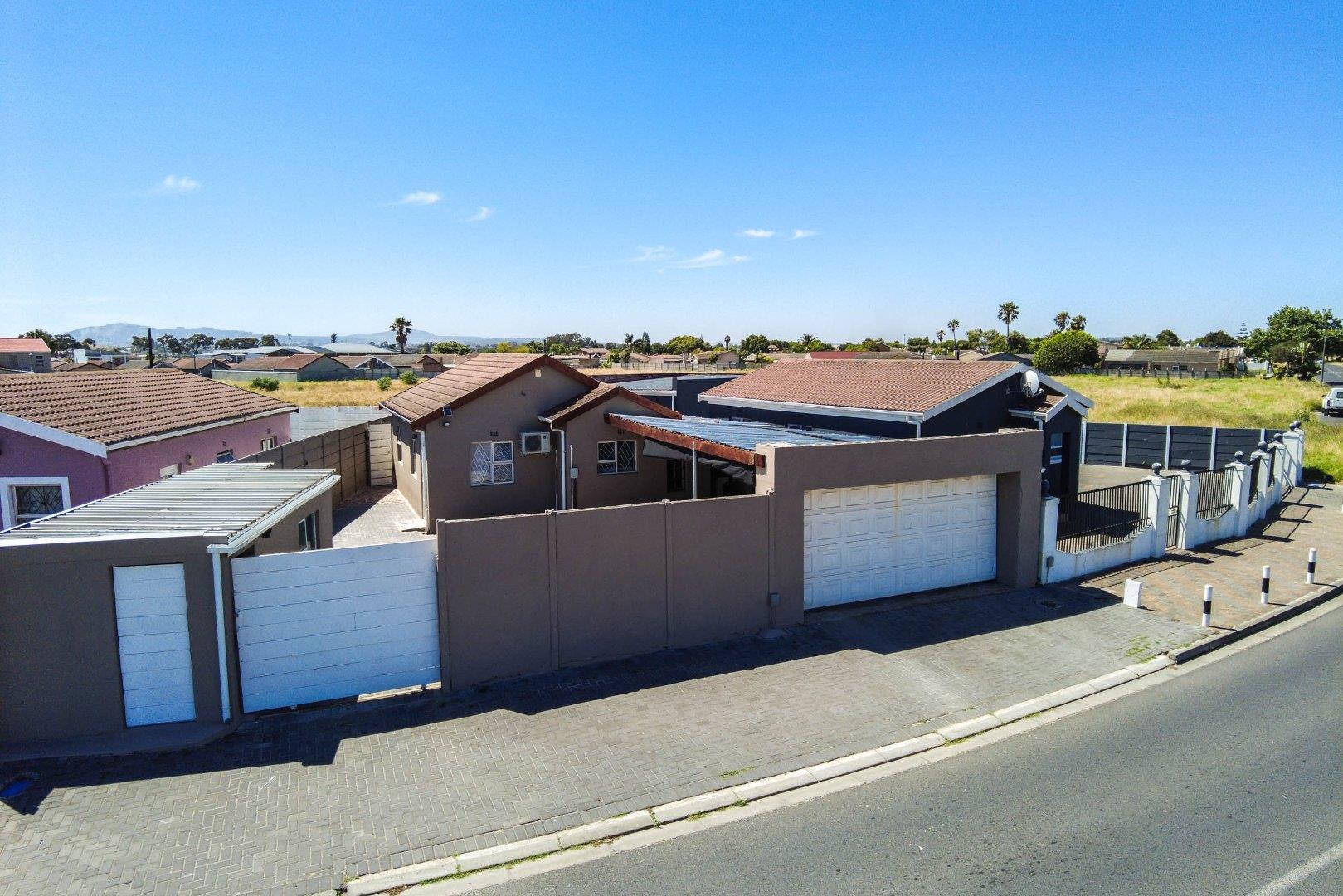 Highbury, Kuils River Property Property and houses for sale in