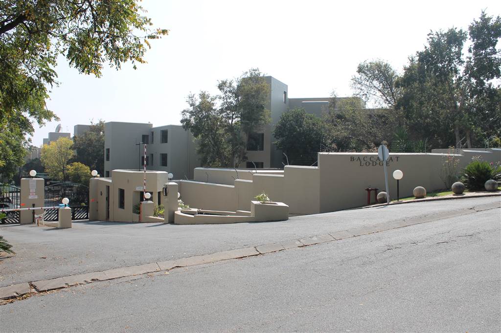 1 Bedroom Apartment / flat for sale in Bryanston West P24113724107