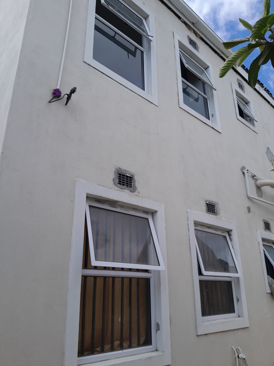 Malibu Village Property Apartments / flats to rent in Malibu Village