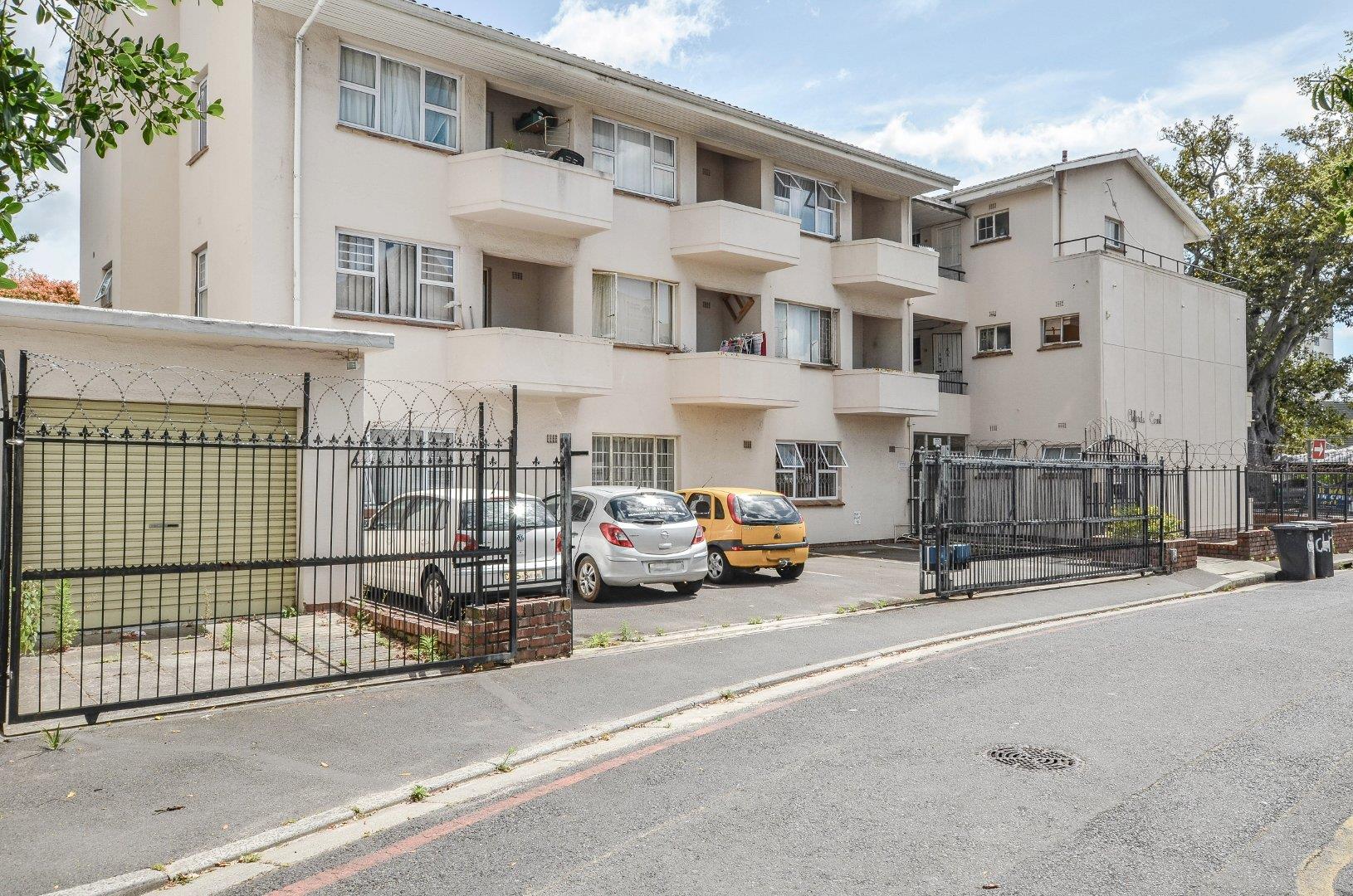 Claremont, Cape Town Property Property and houses for sale in