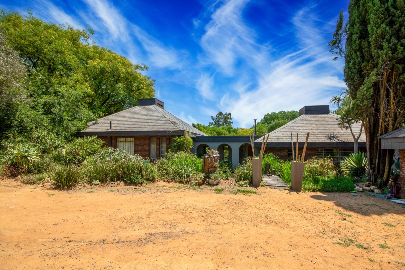 3 Bedroom House for sale in Glen Austin AH P24113726154