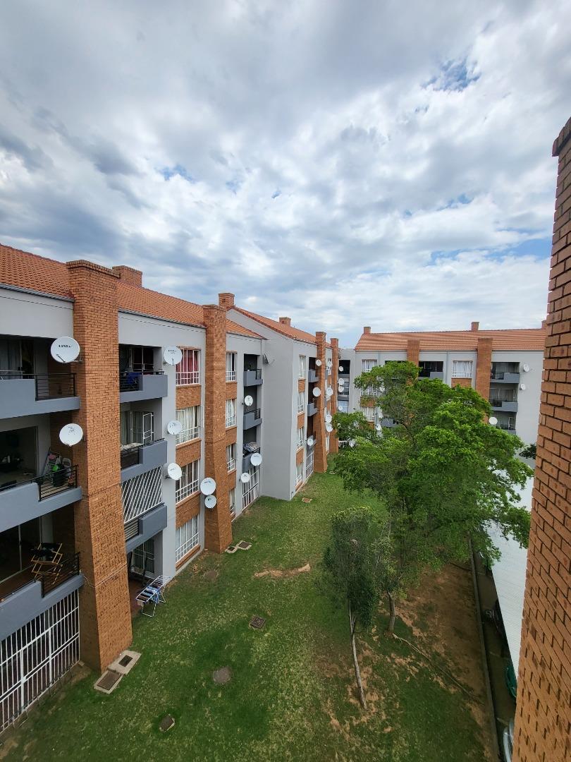 Waterkloof Glen Property Apartments / flats to rent in Waterkloof