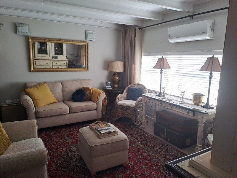 Apartments / flats to rent in Montagu Montagu Property