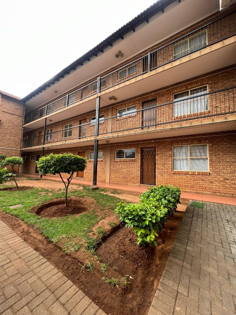 2 Bedroom Apartment / flat for sale in Pretoria North 19 Melmaby, 299