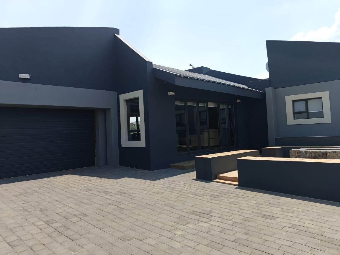 3 Bedroom House for sale in Summer Place Estate P24113730986