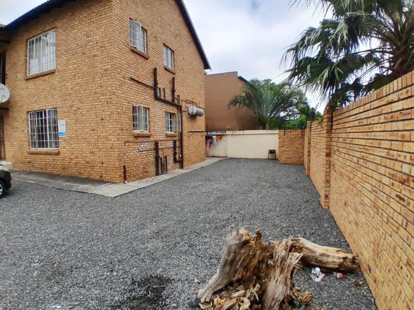 Commercial property for sale in Bodorp P24113738275