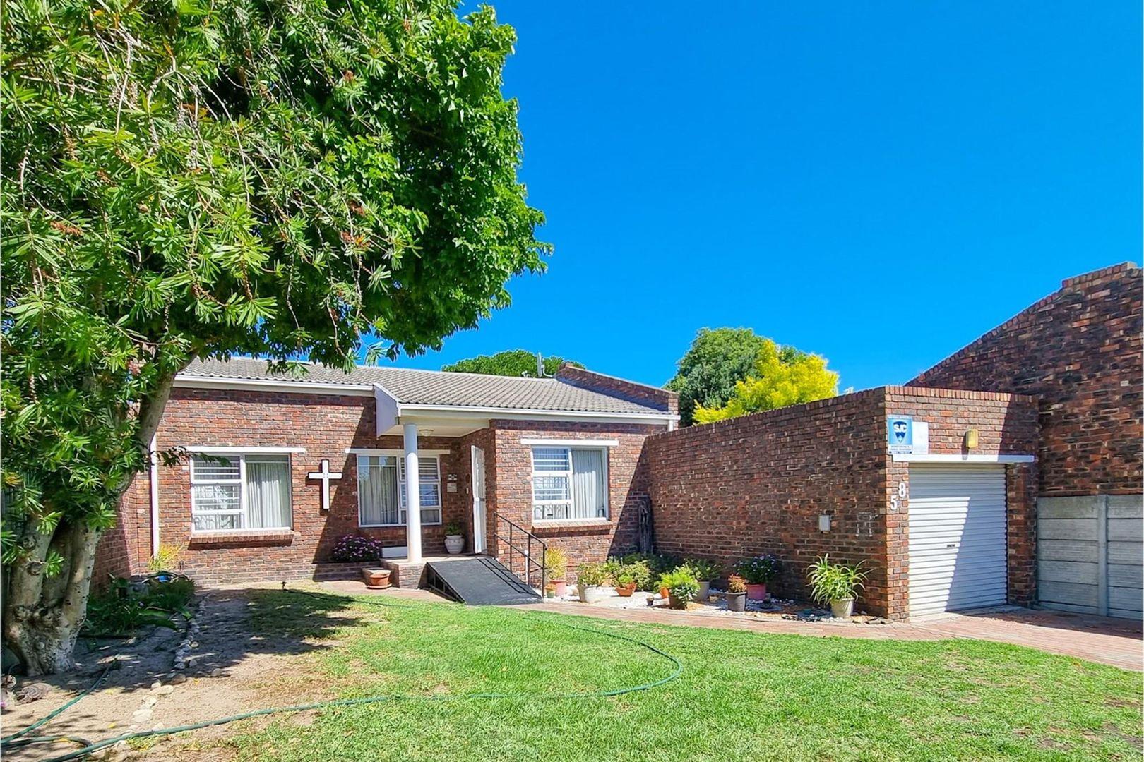 Protea Heights Property Houses for sale in Protea Heights