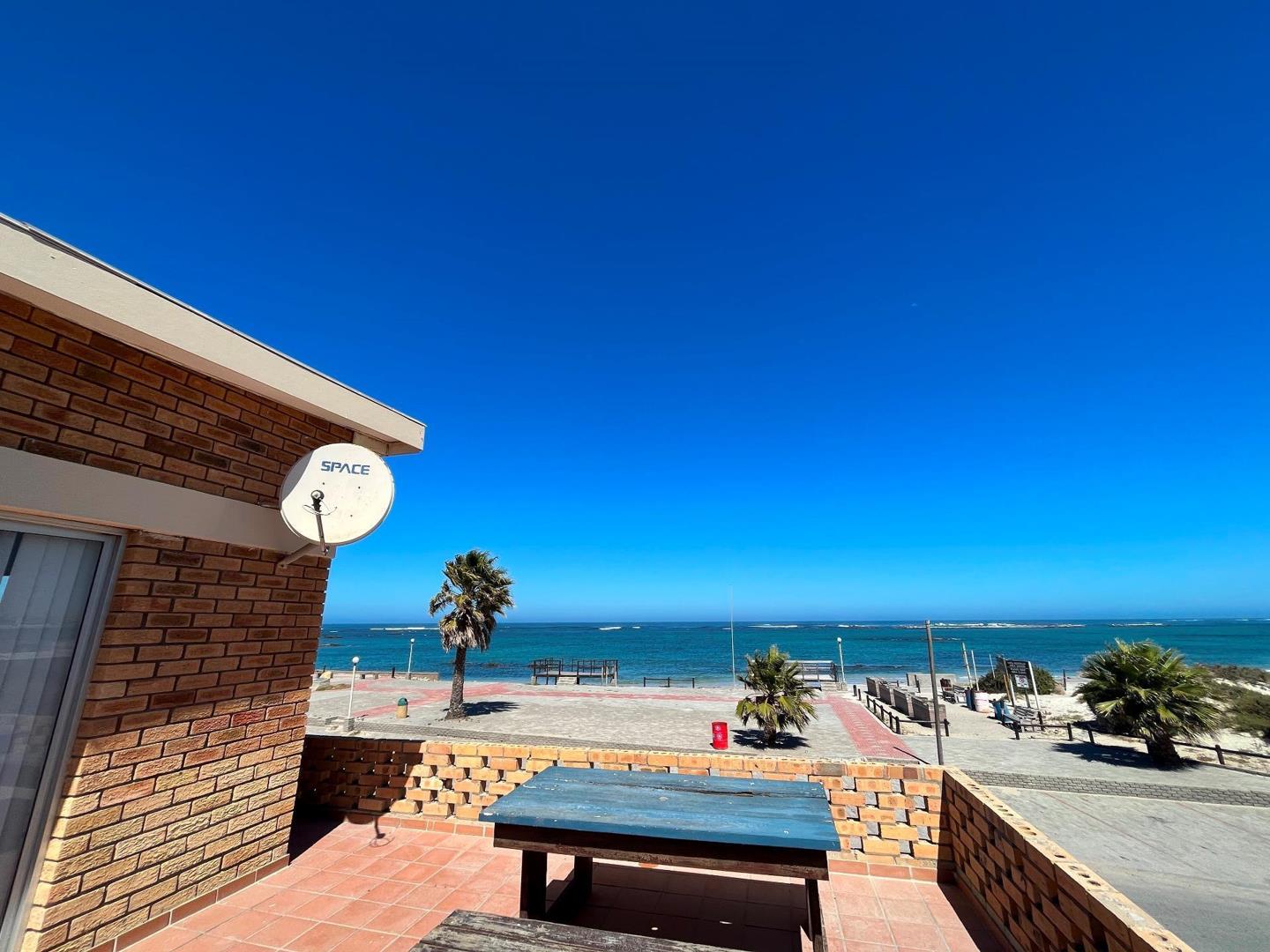 4 Bedroom House to rent in McDougall's Bay 1245 Kamp Str P24113734935