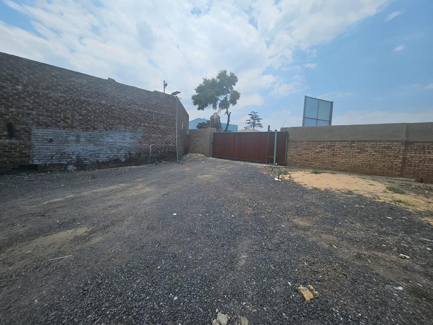 Industrial property for sale in Witbank Central P24113735110