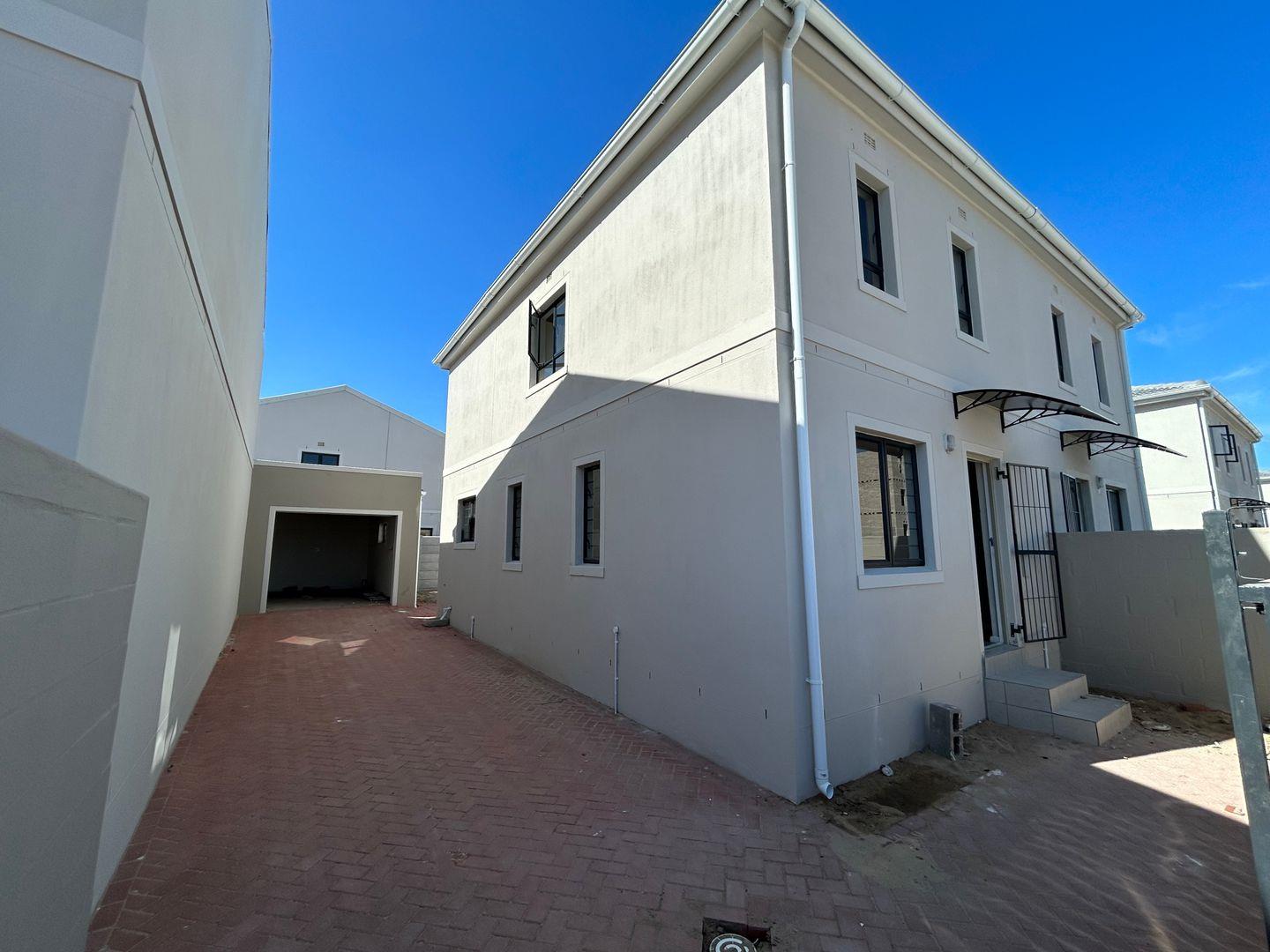 Rivergate Property Houses to rent in Rivergate