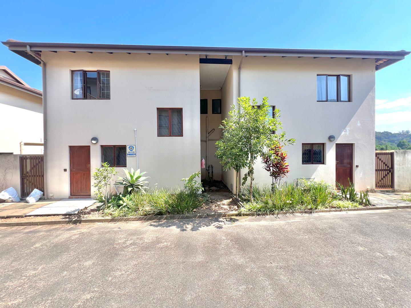 3 Bedroom Apartment / flat for sale in Sarnia P24113738203