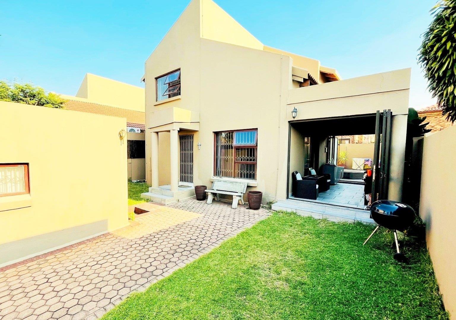 North Riding Property Property and houses to rent in North Riding