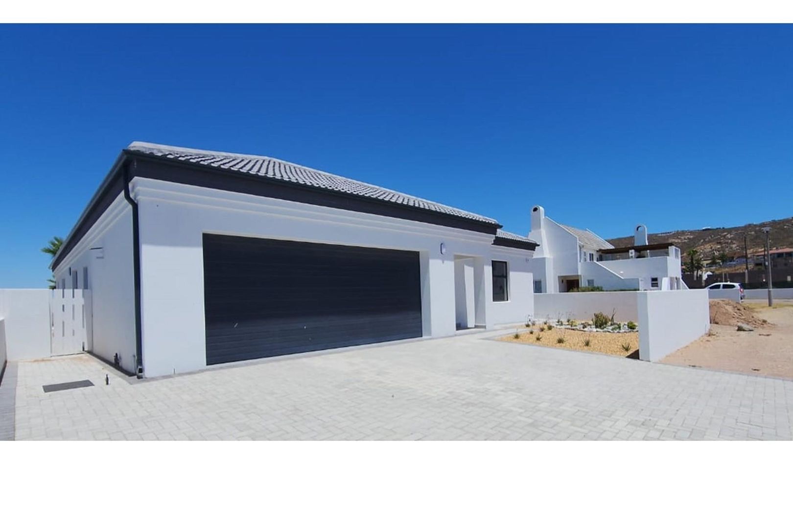 3 Bedroom House for sale in Sandy Point Beach Estate 48 Diademma