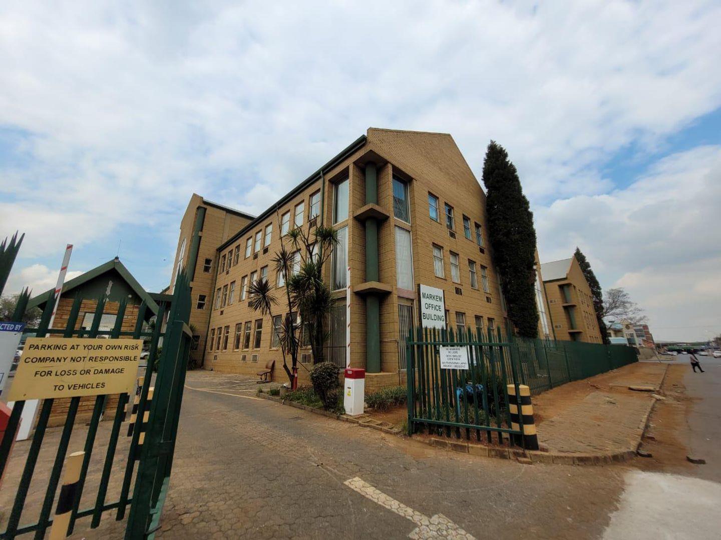 Commercial property to rent in Kempton Park Central 1 Markem Office