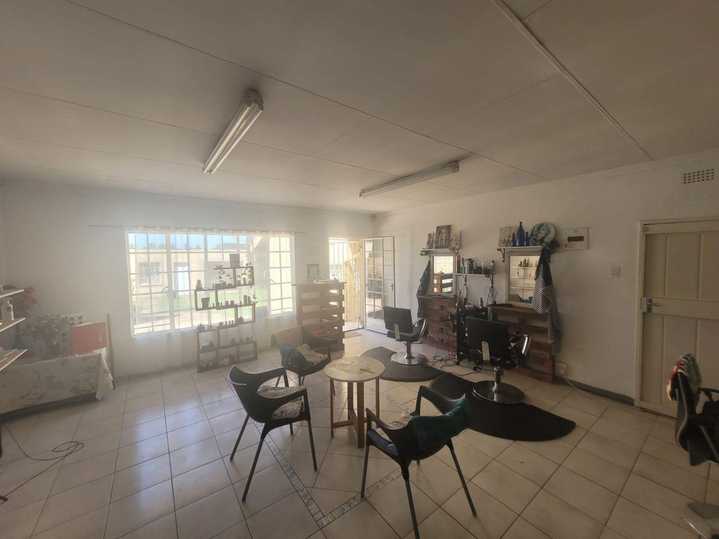 Commercial property to rent in Glen Marais 42 Dann Road P24112436913