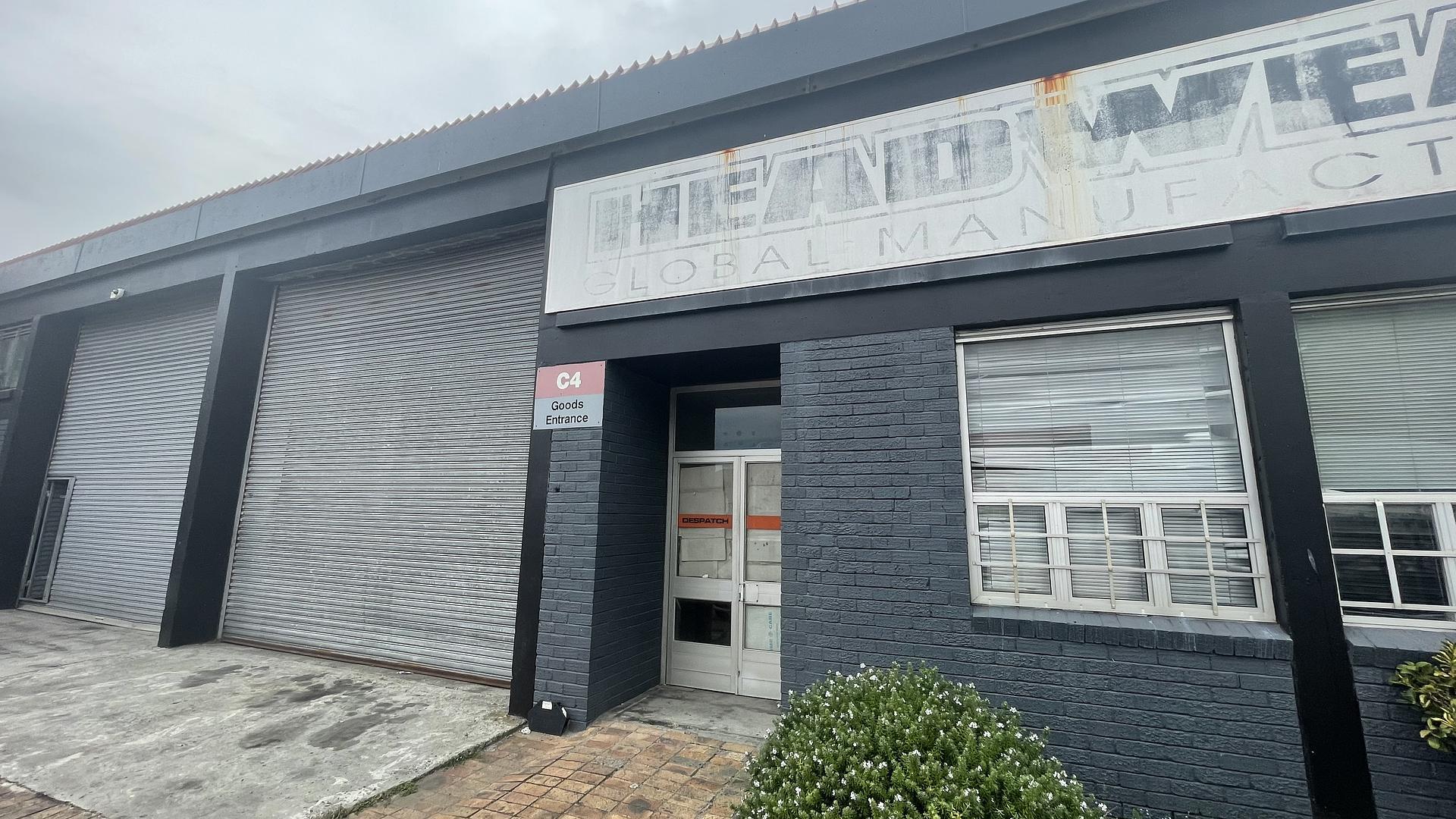 Industrial property to rent in Maitland 733 Voortrekker Road P24