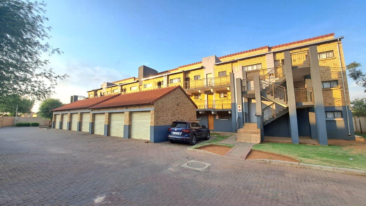 2 Bedroom Apartment / flat for sale in The Orchards P24113742723