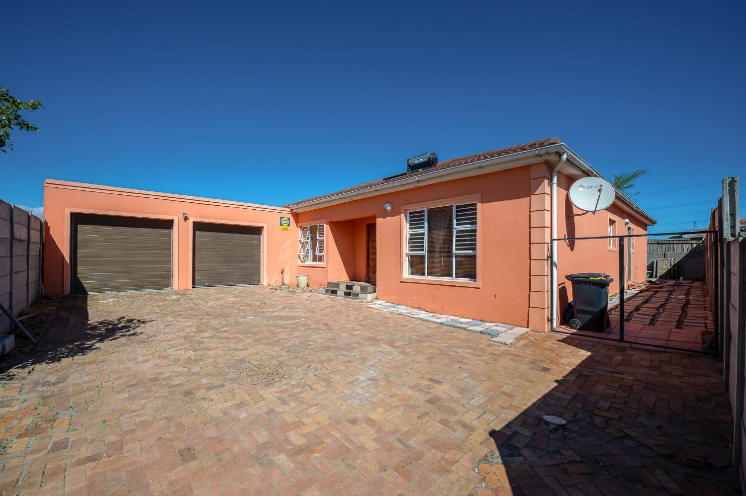 Rouxville, Kuils River Property Property and houses for sale in