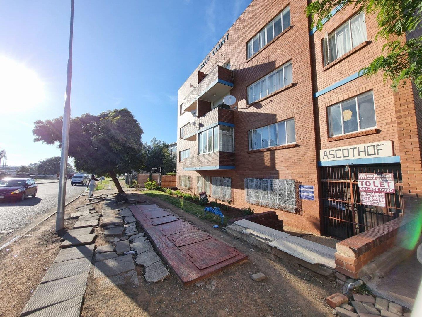 2 Bedroom Apartment / flat for sale in Park West P24113745629