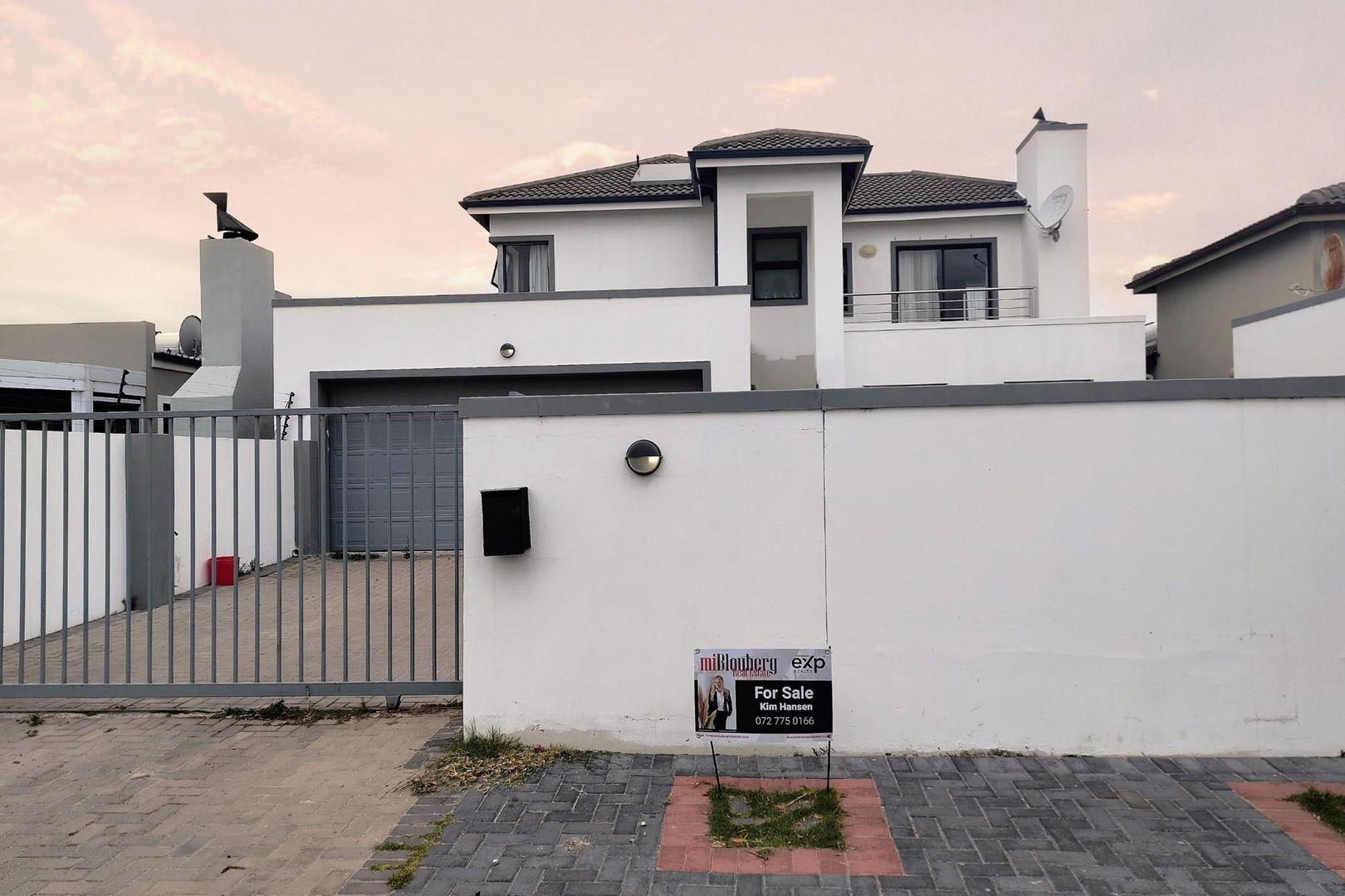 Parklands North Property Property and houses for sale in Parklands