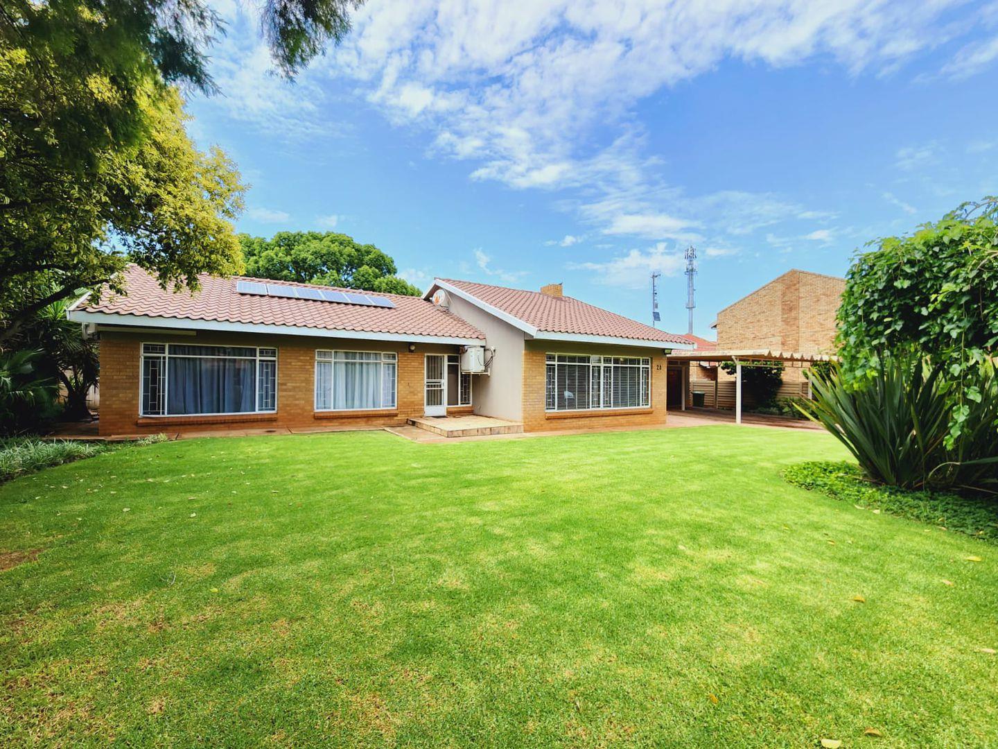 3 Bedroom House for sale in Baillie Park P24113746238