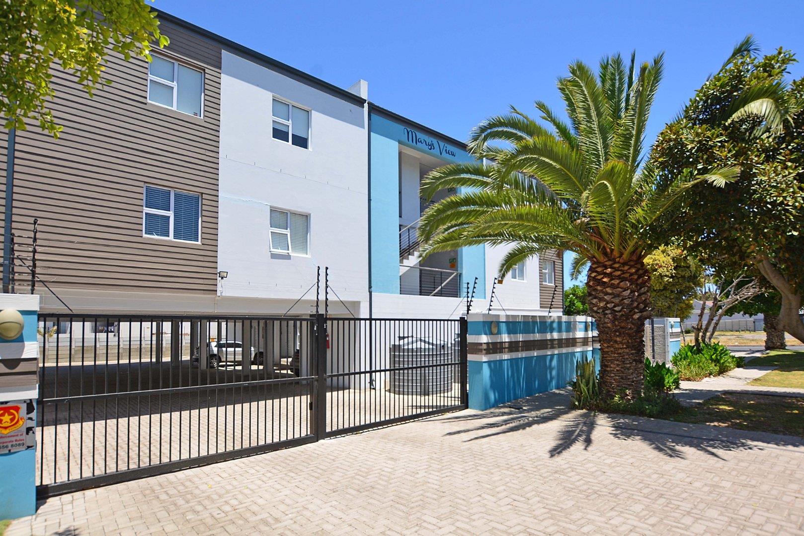 2 Bedroom Apartment / flat for sale in Table View P24113747580