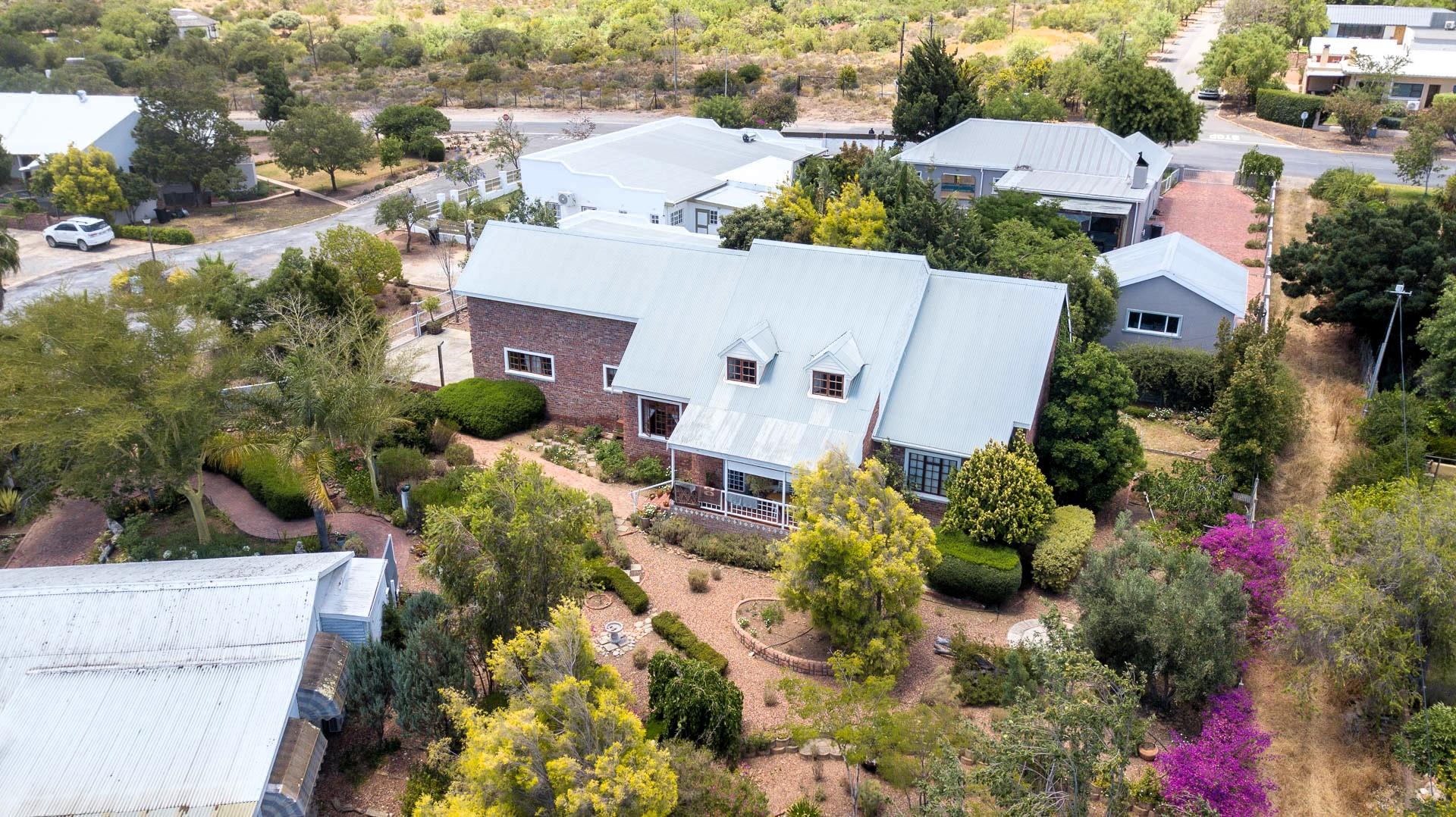 3 Bedroom House for sale in Montagu P24113586071