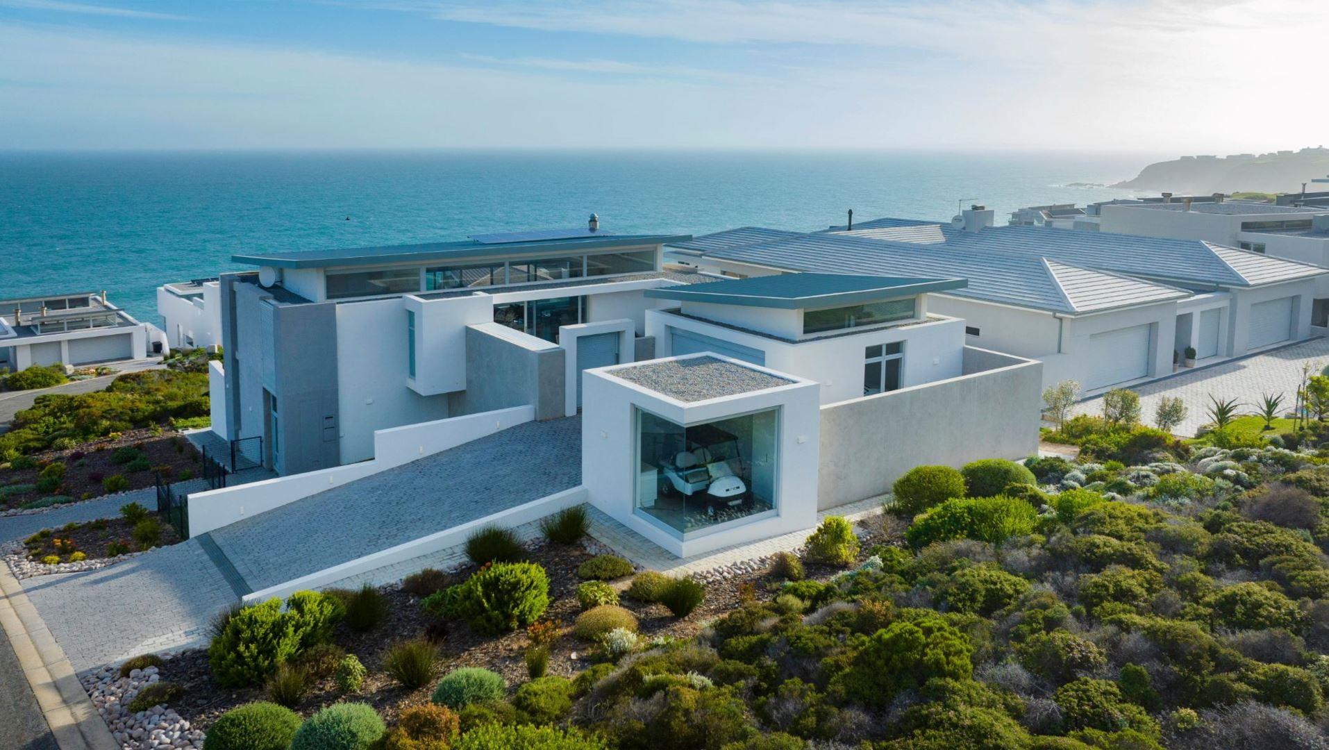 4 Bedroom House for sale in Pinnacle Point Golf Estate 25 Rooikrans